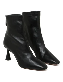 Amore 75 black booties