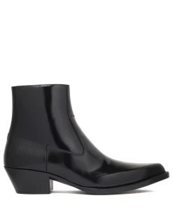 Beat 40 black booties