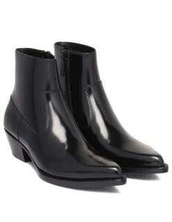 Beat 40 black booties