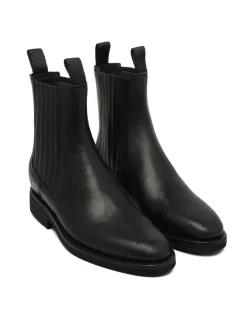 Black leather Chelsea boots