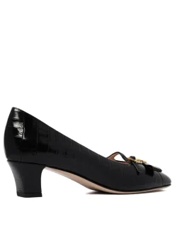 Bowow black pumps