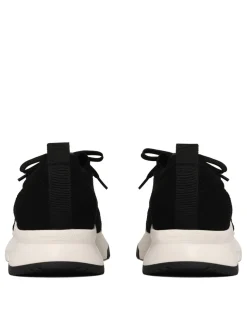 Glover black sneakers