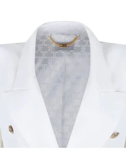 White crepe blazer